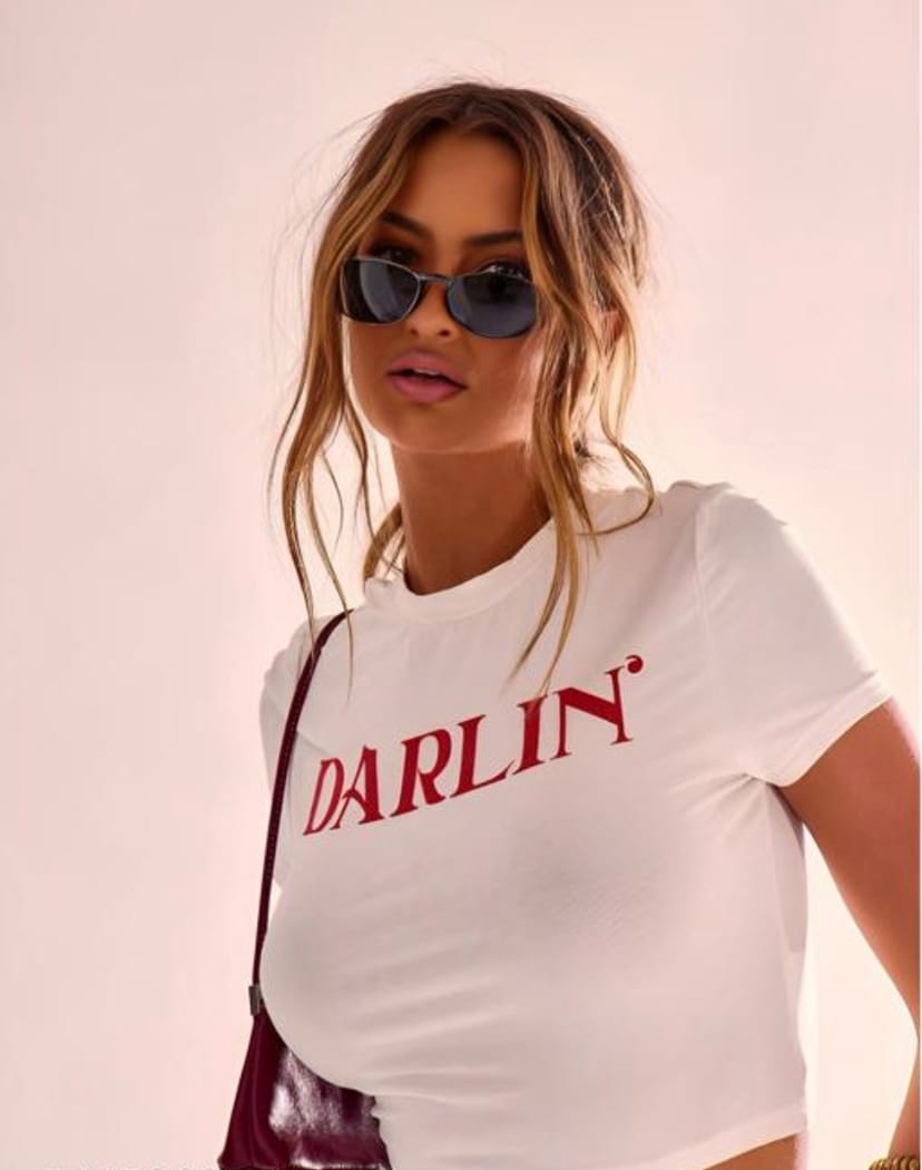 Women’s white printed crop top - Image 1
